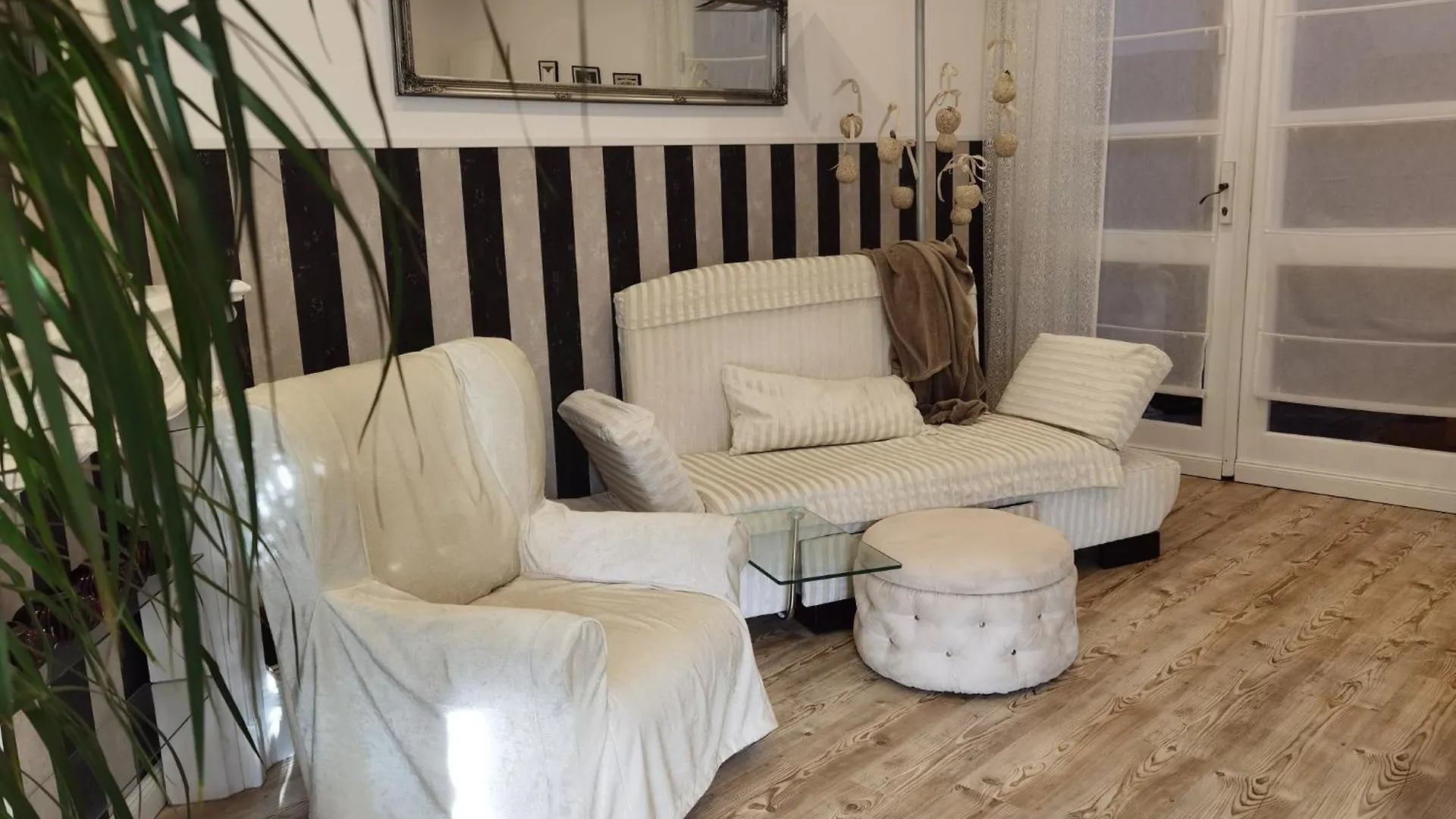 Apartmán Alte Bank Rödental 0*,  Německo